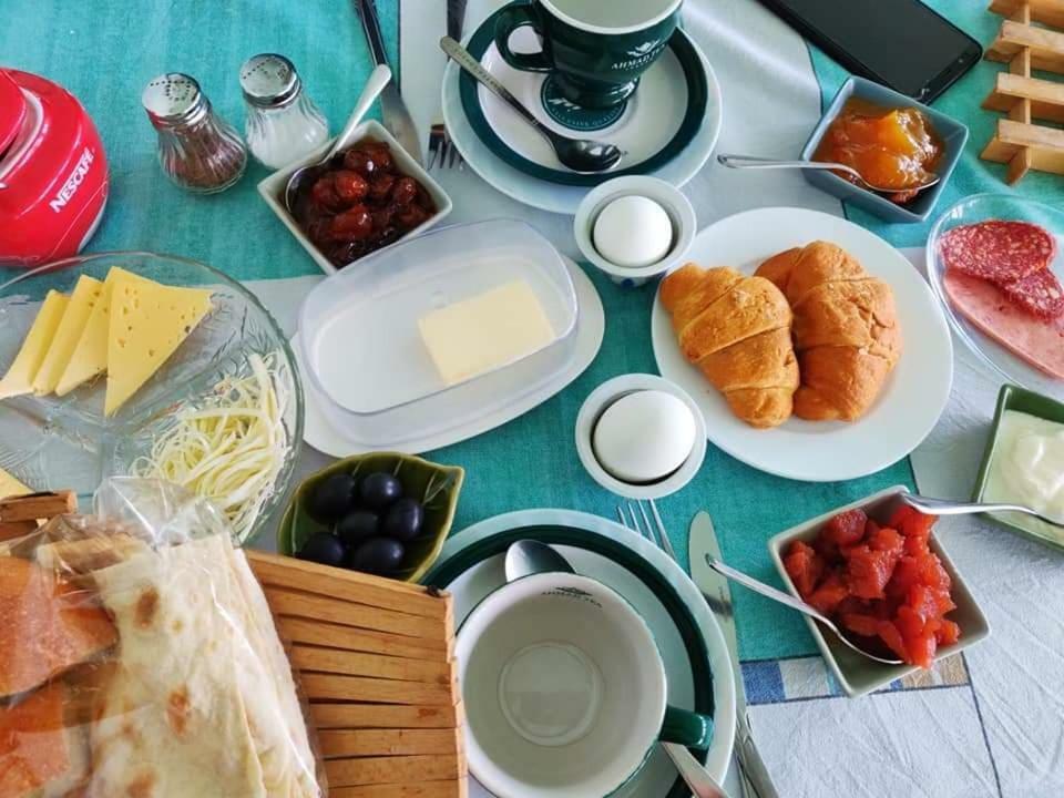 Kesabella Touristic House Bed and Breakfast P'arak'ar Exteriör bild